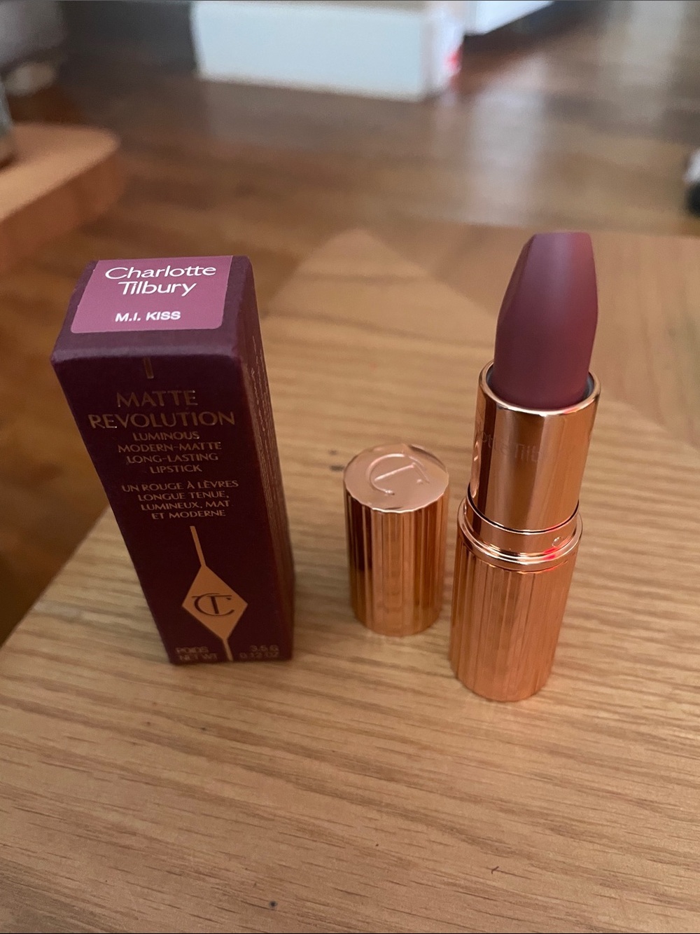 Charlotte Tilbury Matte Revolution Lipstick - Mauve Rose (M.I. Kiss)